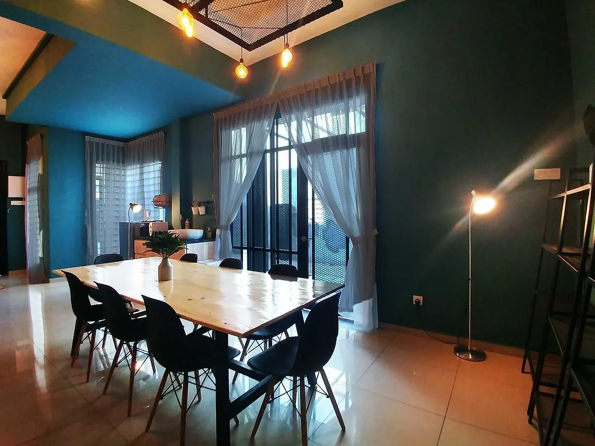 Le Bleu Malacca 0*,  Malaysia